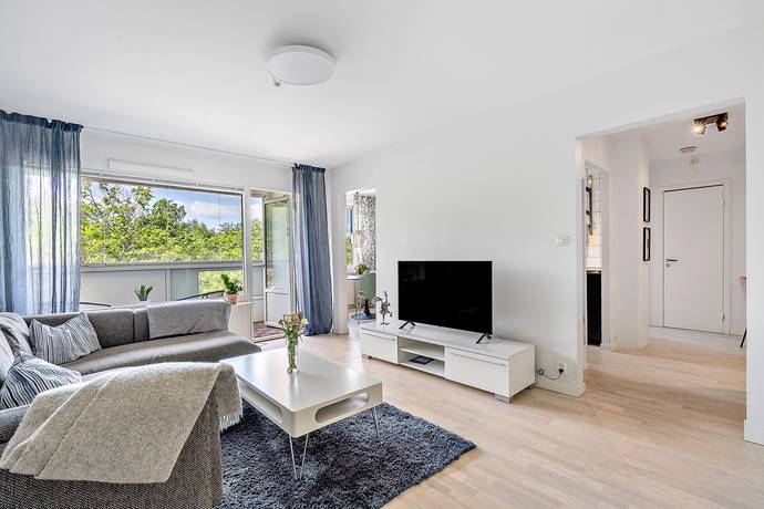 2 rum lägenhet på Näsbydalsvägen 4 Näsbydal, Täby kommun - bild 1