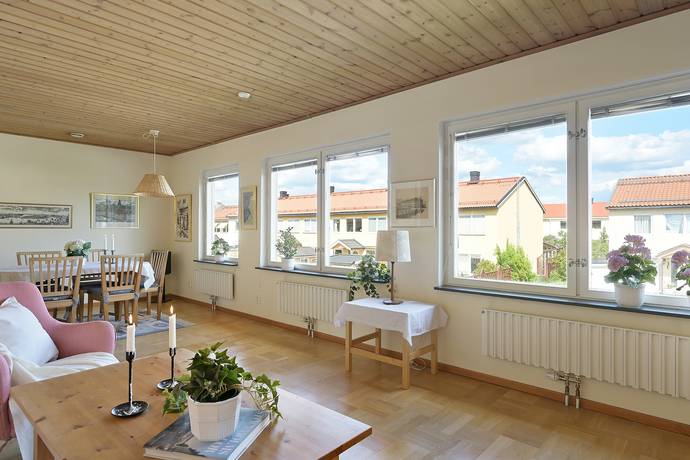 5 rum Radhus på Gränsvägen 126 Solhem Stockholms kommun - bild 28