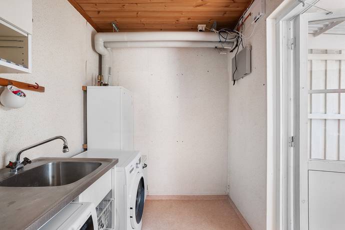 6 rum Radhus på Hemmansvägen 10 I Umedalen Umeå kommun - bild 26