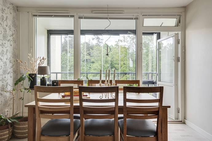 3 rum lägenhet på Höjdvägen 5C Eknäs, Nacka kommun - bild 2