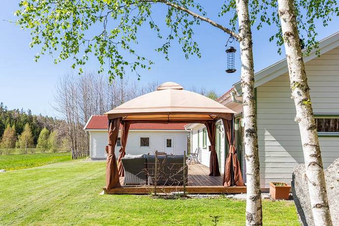 5 rum Villa på Hälleby 258 Östuna Knivsta kommun - bild 8