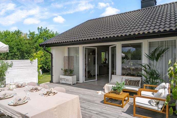 7 rum villa på Torsgatan 1 Bjuv, Bjuvs kommun - bild 1