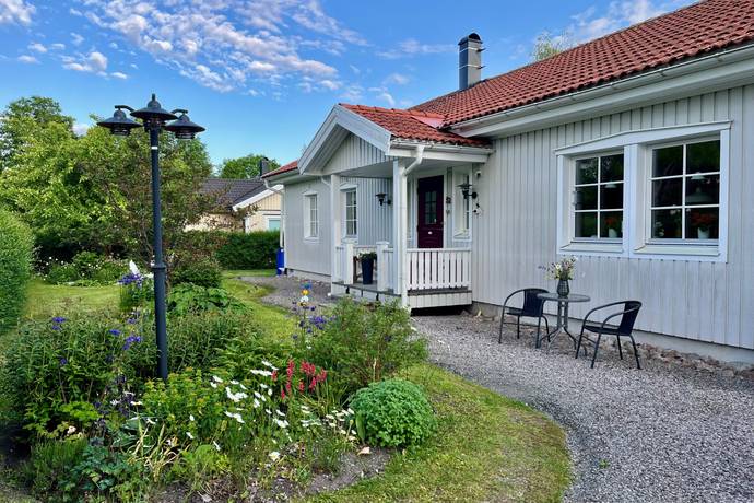 villa på Bodagatan 18 Östhammar, Östhammars kommun - bild 2