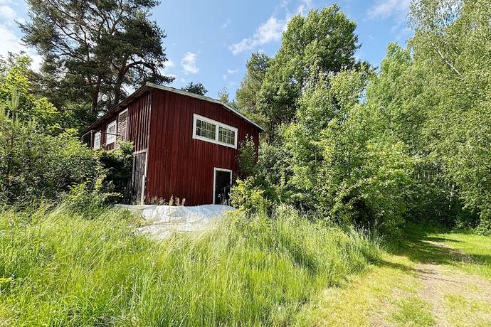 tomt på MARIESTAD BÖCKERSBODA 4:22  Töreboda, Mariestads kommun - bild 1