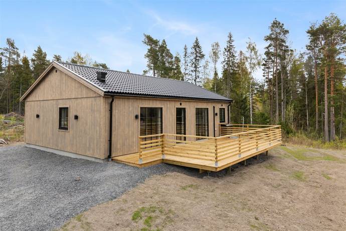 4 rum fritidshus på Väster Edsvik 29 Väddö, Norrtälje kommun - bild 1