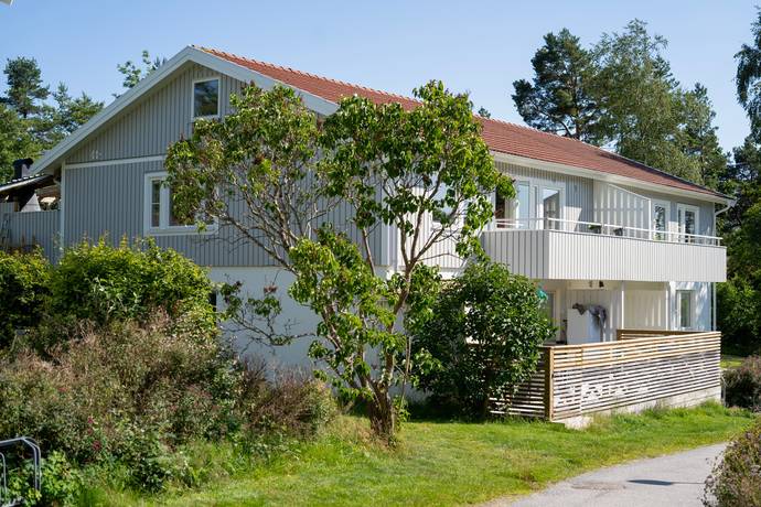 Henån, Orust kommun