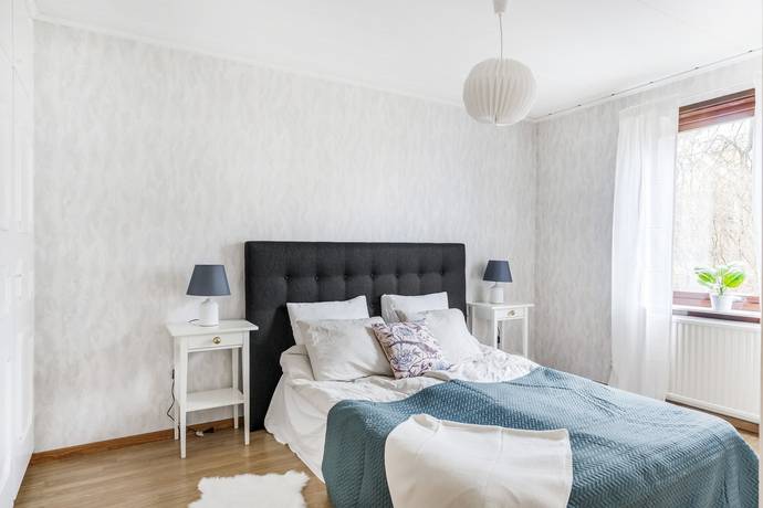 9 rum Villa på Glottervägen 17B-C Åby Norrköpings kommun - bild 9