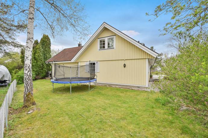 7 rum villa på Fjärilsvägen 15 Söralid, Österåkers kommun - bild 3