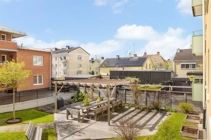 2 rum lägenhet på Kyrkogatan 30 Centrum, Enköpings kommun - bild 2