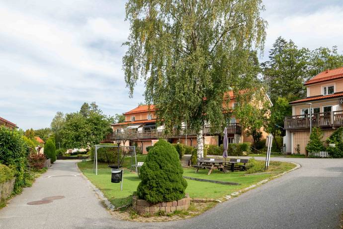 3 rum Radhus på Kvintettvägen 62 Skogås Huddinge kommun - bild 23