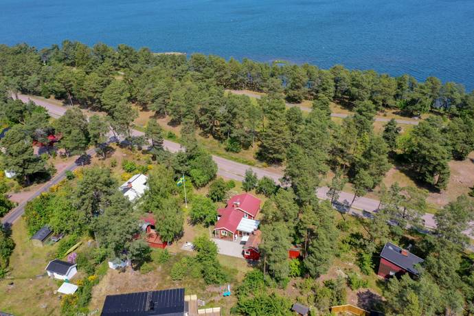 3 rum vinterbonat fritidshus på Oknövägen 17 Oknö, Mönsterås kommun - bild 2
