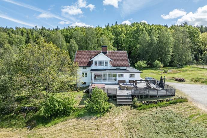 6 rum gård med jordbruk på Skönningared 373 Älvängen, Ale kommun - bild 3