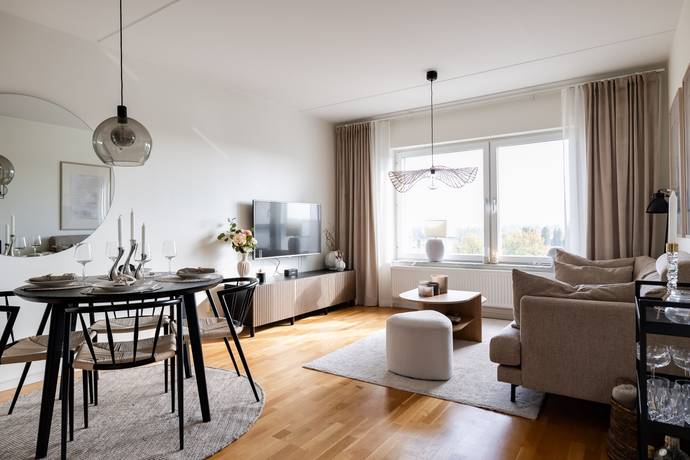 Restalundsvägen 2, Centralt, Örebro kommun