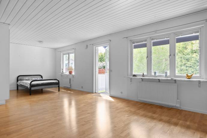 5 rum Villa på Klasrovägen 57B Häggvik Sollentuna kommun - bild 9