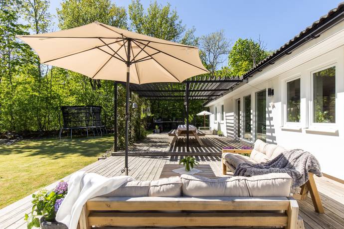 6 rum villa på Gourmetstigen 9 Lanna, Lekebergs kommun - bild 1