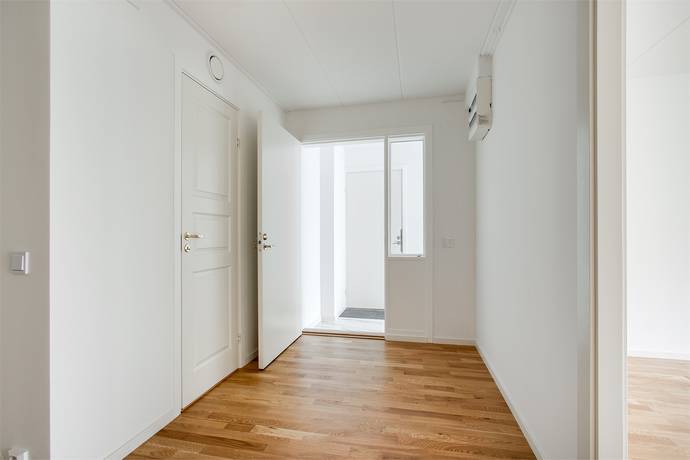 8 rum radhus på Postängsvägen 110 Botkyrka-Fittja, Botkyrka kommun - bild 4
