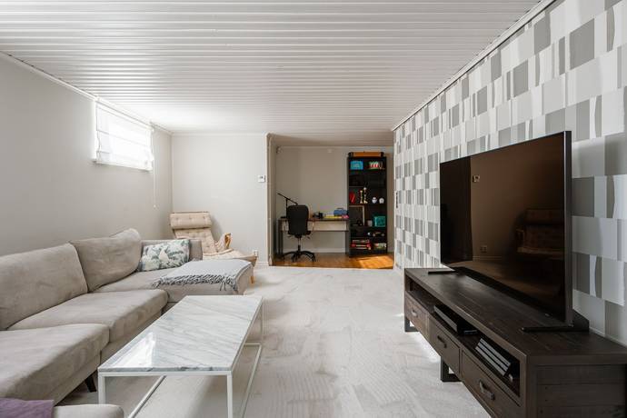 7 rum Villa på Månstensvägen 19 Ulveket Skövde kommun - bild 36