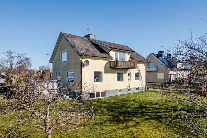 8 rum Villa på Lyckhemsgatan 1 Fredriksberg Vänersborgs kommun - bild 36