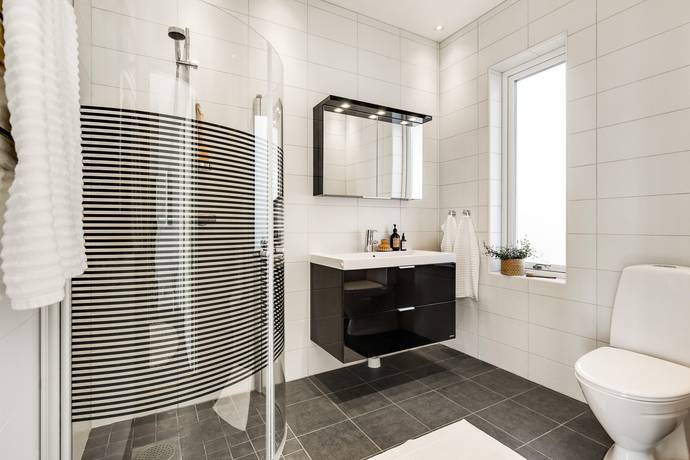 6 rum Villa på Utnäsvägen 2A & 2B Hällarna Arboga kommun - bild 21