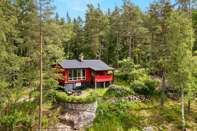 3 rum fritidshus på Hästhagsvägen 51 Ränka, Norrtälje kommun - bild 1