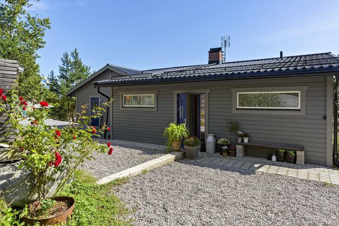 9 rum villa på Ingefärsvägen 2 Upplands-Bro - Smidö, Upplands-Bro kommun - bild 4