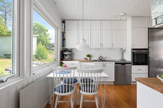 5 rum Villa på Hjortronvägen 8 Eneby Stockholms kommun - bild 20