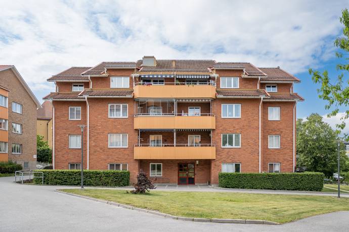4 rum lägenhet på Hertig Karls Väg 4 Strängnäs Centrum, Strängnäs kommun - bild 1