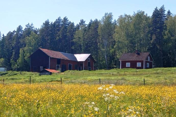 60 m² Gård med jordbruk på Bondbyn Holmen 104 Nora kommun - bild 5