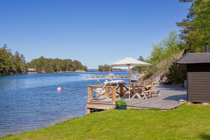 4 rum vinterbonat fritidshus på Kattviksvägen 56 Dalarö, Haninge kommun - bild 1