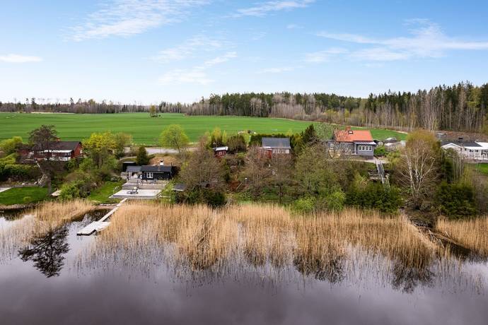 2 rum fritidshus på Tummelsta 89 Borsten/Tummelsta, Eskilstuna kommun - bild 1