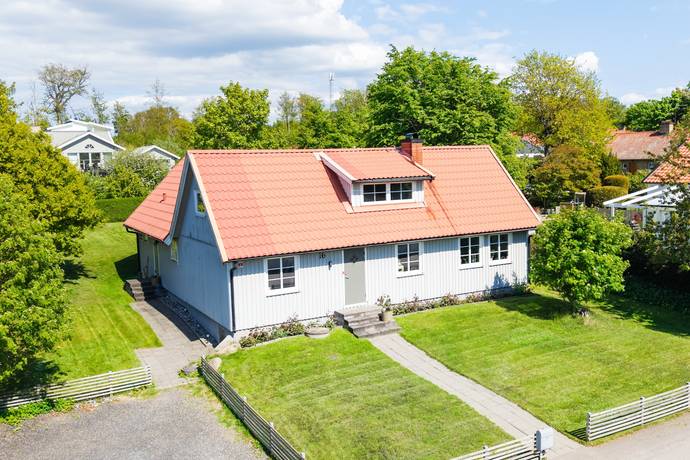 Lönnvägen 16, Skälderviken, Ängelholms kommun
