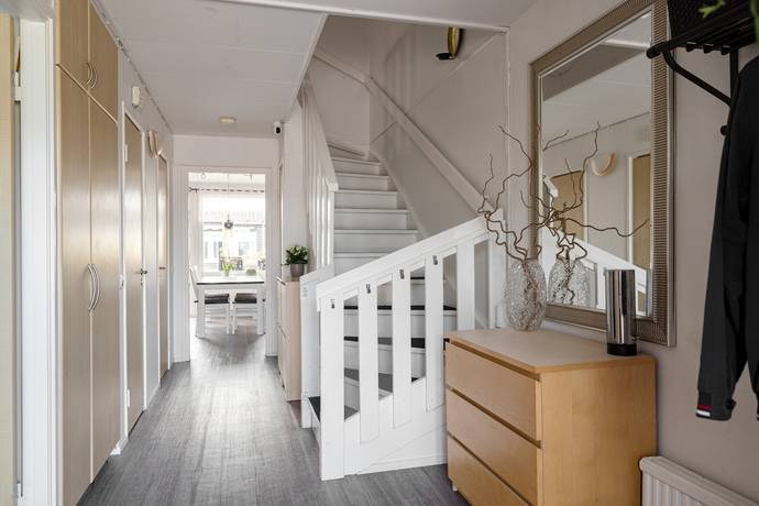 4 rum radhus på Stångjärnsgatan 133 Bäckby, Västerås kommun - bild 4