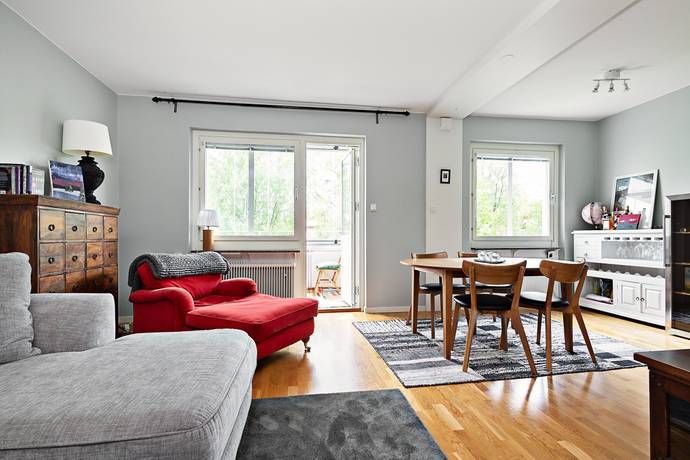 2 rum lägenhet på Stenmarksvägen 13C Haga, Umeå kommun - bild 1