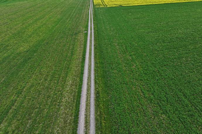 Gård med jordbruk på Govlösa Mjölby kommun - bild 17