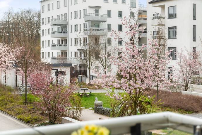 2 rum lägenhet på Dartanjangs Gata 48, 3 tr. Bromma / Annedal, Stockholms kommun - bild 2