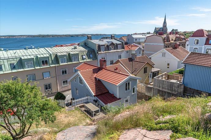 5 rum villa på Södra Kvarngatan 11 & 13 Lysekil, Lysekils kommun - bild 1