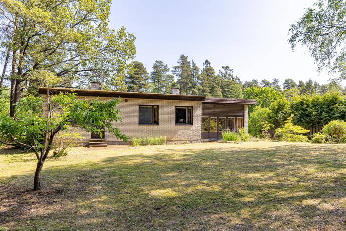 6 rum villa på Ormbergssvängen 13 Ormberget, Västerås kommun - bild 5