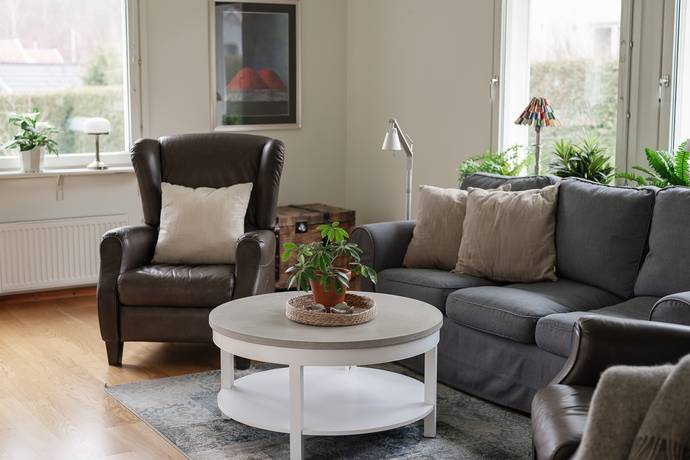4 rum villa på Sockenvägen 8 Åkerstorp, Österåkers kommun - bild 1