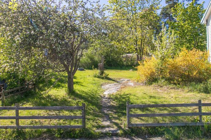 4 rum villa på Lännerstavägen 35 Lännersta, Nacka kommun - bild 2