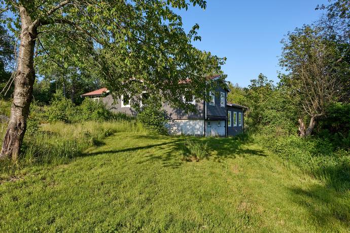 3 rum villa på Sjövillan 1 Stallarholmen, Strängnäs kommun - bild 1