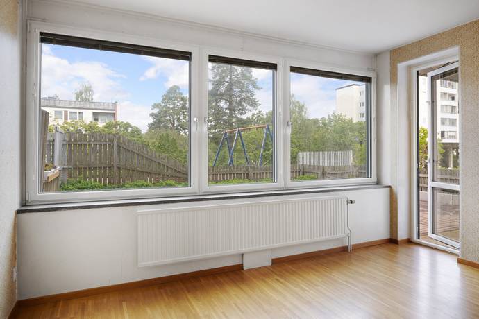 2 rum Lägenhet på Holmvägen 5 Apoteksskogen Upplands Väsby kommun - bild 4