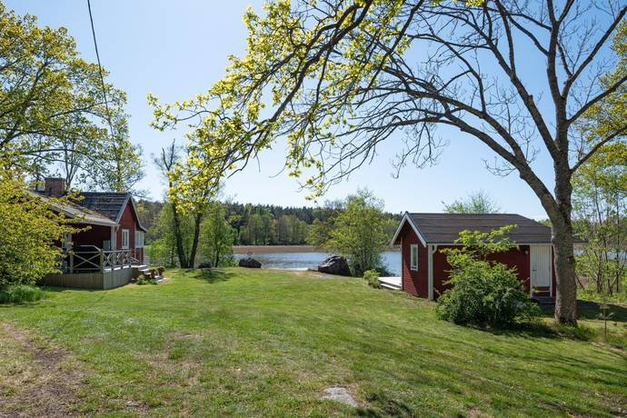 5 rum fritidshus på Björsund 805 Strängnäs, Strängnäs kommun - bild 1