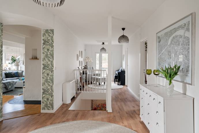 9 rum Villa på Semestervägen 4 Träkvista Ekerö kommun - bild 7