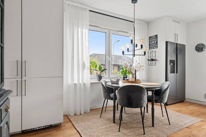 2 rum Lägenhet på Frihetsvägen 20 Hammarby Stadshage Västerås kommun - bild 9