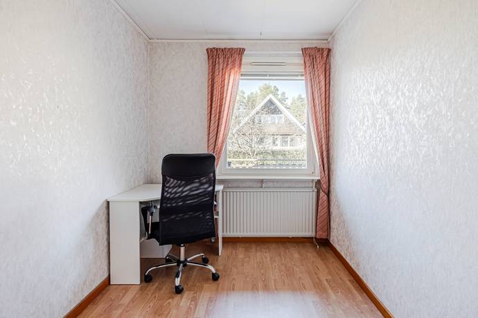 6 rum Villa på Arrendatorvägen 23 Måsta Eskilstuna kommun - bild 16