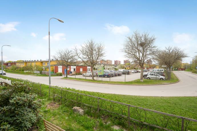 3 rum Radhus på Nykarlebygatan 11 Akalla Trädgårdsstad Stockholms kommun - bild 6