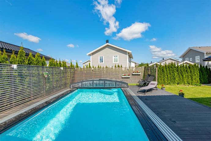 7 rum Villa på Kumla trädgårdsgata 35 Danmarks-Kumla Uppsala kommun - bild 3