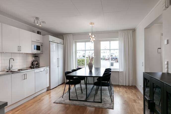 5 rum Kedjehus på Viktor Dahléns väg 66 Mosås Örebro kommun - bild 10