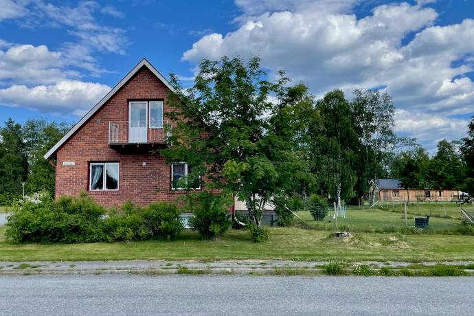 4 rum villa på Kapellvägen 11 Stensele, Storumans kommun - bild 1