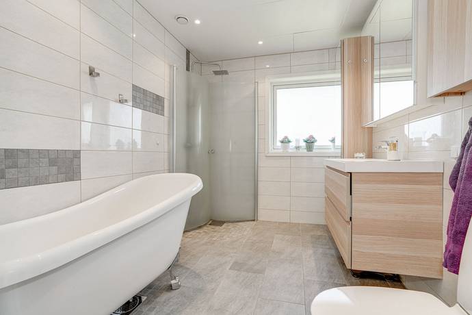 4 rum villa på Tornfalksvägen 35 Fyllinge, Halmstads kommun - bild 4